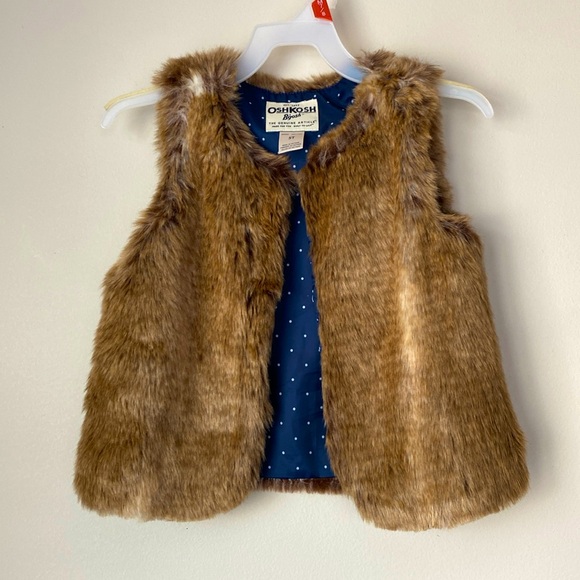 Girls Vests Size 5T (2) - Picture 2 of 11